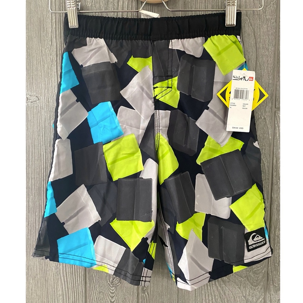Quiksilver Miyagi Volley swim trunk NEW WITH TAGS